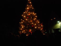 Weihnachtsfeier mit Spendenübergabe