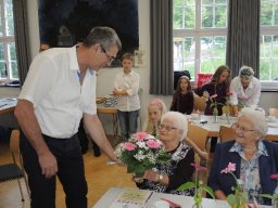 m hirschle 95 04 20160907 1720235408