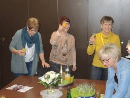 2017 01 31 margit feiert mit chor 08