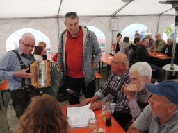 2018 fahrzeugsegnung hinterbrand und maifest 32