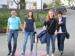 lk 70 jahre mit den schrillen fehlaperlen 010