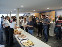 lk 70 jahre mit den schrillen fehlaperlen 012