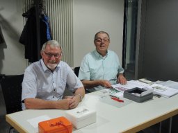 lk 70 jahre mit den schrillen fehlaperlen 025