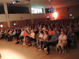 lk 70 jahre mit den schrillen fehlaperlen 027