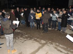 2019 12 17 christbaumsingen dorfmitte und adventsfeier  06