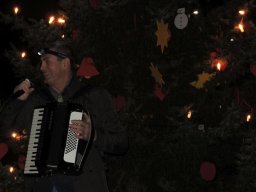 2019 12 17 christbaumsingen dorfmitte und adventsfeier  11