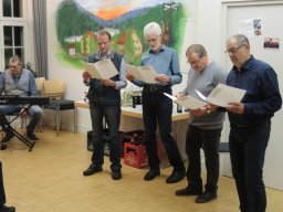 2019 12 17 christbaumsingen dorfmitte und adventsfeier  13