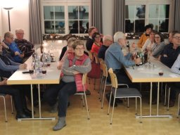 2019 12 17 christbaumsingen dorfmitte und adventsfeier  22