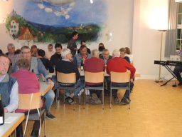 2019 12 17 christbaumsingen dorfmitte und adventsfeier  32