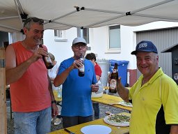 2021 07 23 hitzkuchenverkauf an jakobi aktion fuer pfr michael cobb 010
