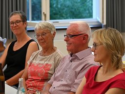 2022 07 19 decamino und kirchenchor gratulieren sieger und peter 007