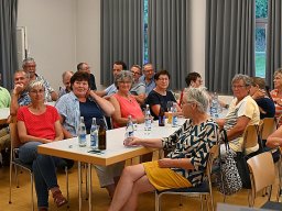2022 07 19 decamino und kirchenchor gratulieren sieger und peter 008