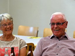 2022 07 19 decamino und kirchenchor gratulieren sieger und peter 012