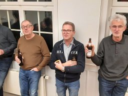 2023 02 decamino gratuliert alena ralf und gerda 013